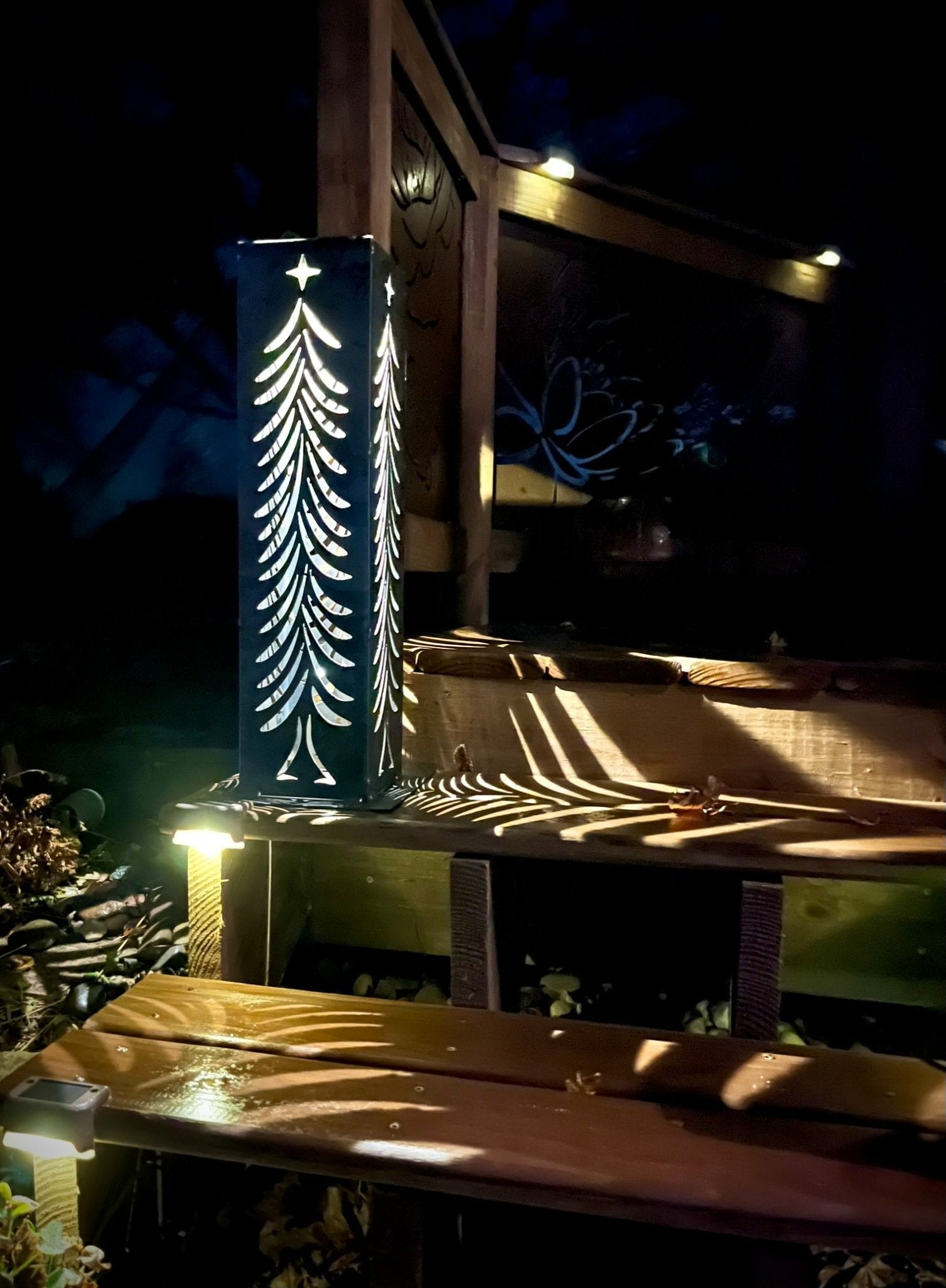 Christmas Tree Solar Luminary - Steel