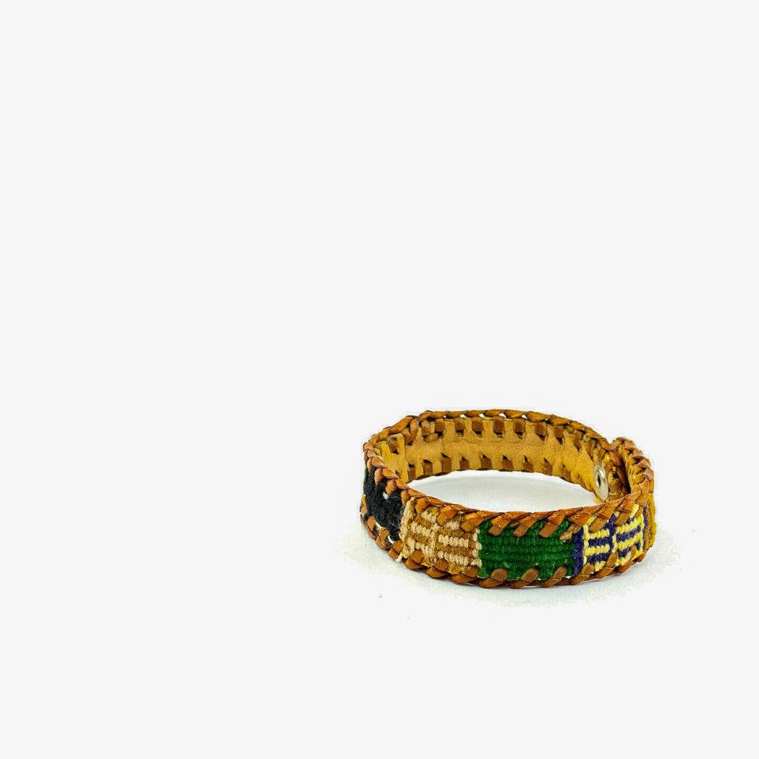 Chula Handmade Fabric & Leather Snap - on Bracelet - Guatemala Bracelets La Vie Bien Chula Handmade Fabric & Leather Snap - on Bracelet - Guatemala
