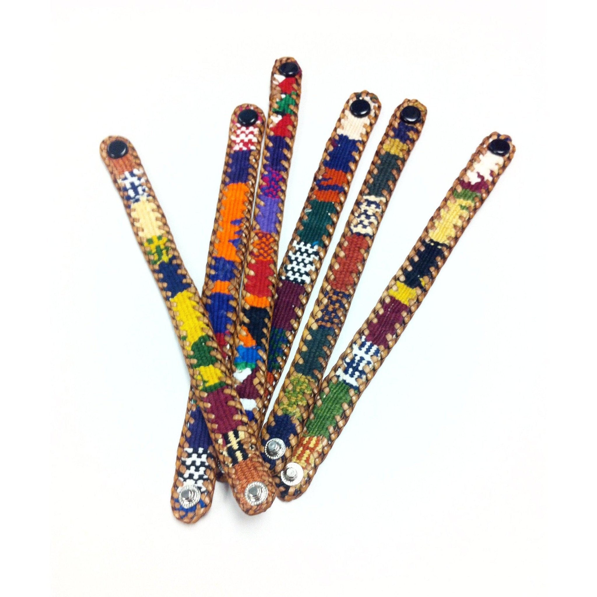 Chula Handmade Fabric & Leather Snap - on Bracelet - Guatemala Bracelets La Vie Bien Chula Handmade Fabric & Leather Snap - on Bracelet - Guatemala