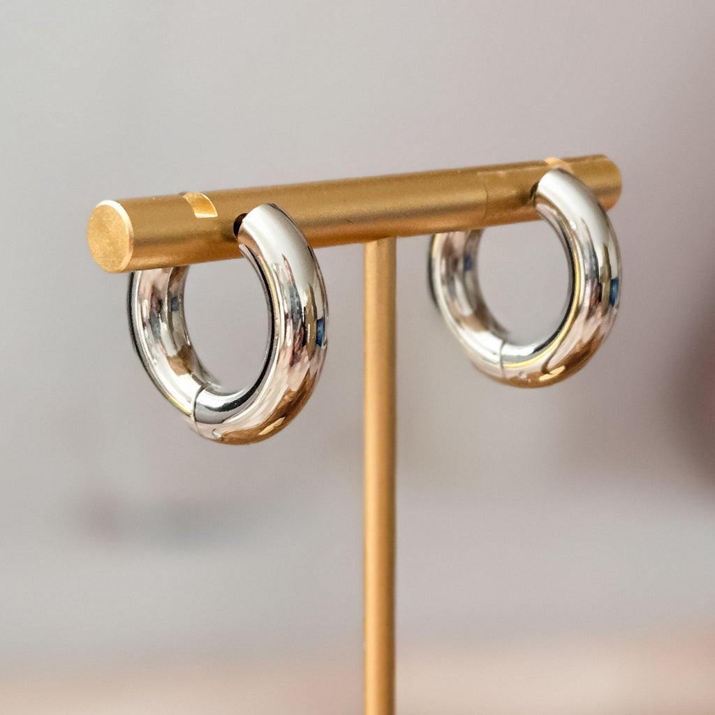 Chunky Huggies Hoop Earrings Earrings La Vie Bien Chunky Huggies Hoop Earrings