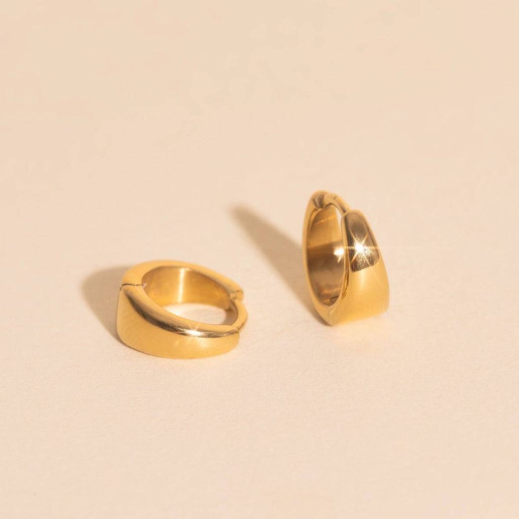 Chunky Teardrop Mini Huggie Hoop Earrings Chunky Rounded Huggie Hoops La Vie Bien Chunky Teardrop Mini Huggie Hoop Earrings