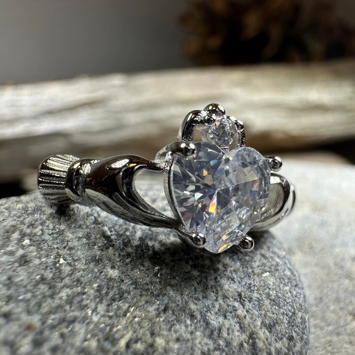 Clare Claddagh Ring Ring La Vie Bien Clare Claddagh Ring