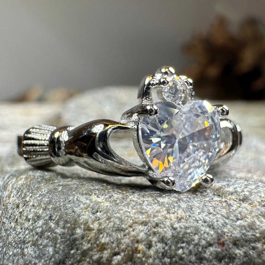 Clare Claddagh Ring Ring La Vie Bien Clare Claddagh Ring
