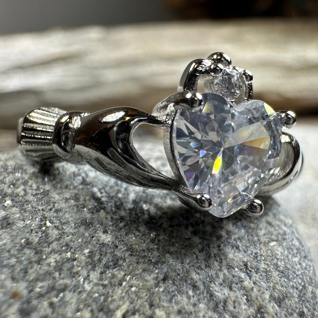 Clare Claddagh Ring Ring La Vie Bien Clare Claddagh Ring