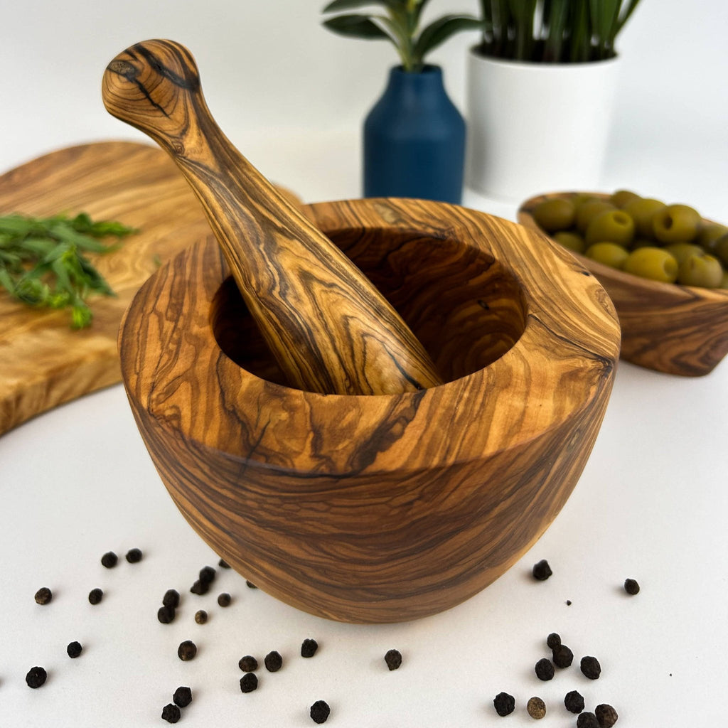 Classic Olive Wood Mortar & Pestle La Vie Bien Classic Olive Wood Mortar & Pestle