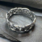 Classic Simplicity Celtic Knot Ring Ring La Vie Bien Classic Simplicity Celtic Knot Ring