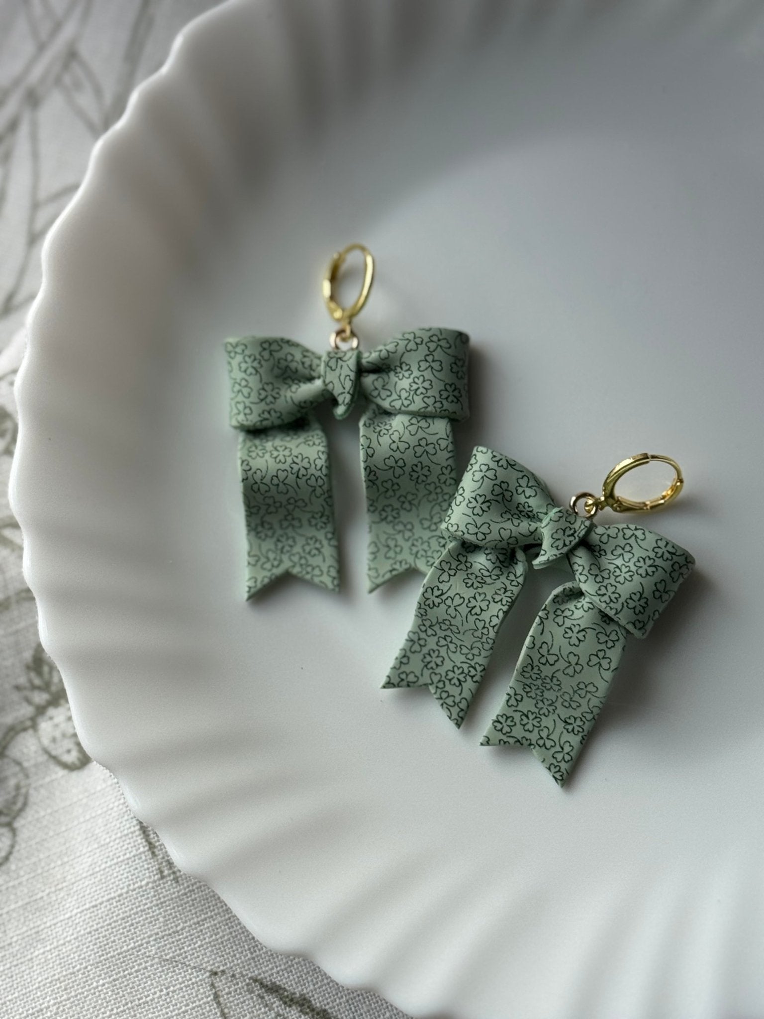 Clover Bows La Vie Bien Clover Bows