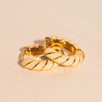 Color Chunky Rounded Huggie Hoop Earrings Earrings La Vie Bien Color Chunky Rounded Huggie Hoop Earrings