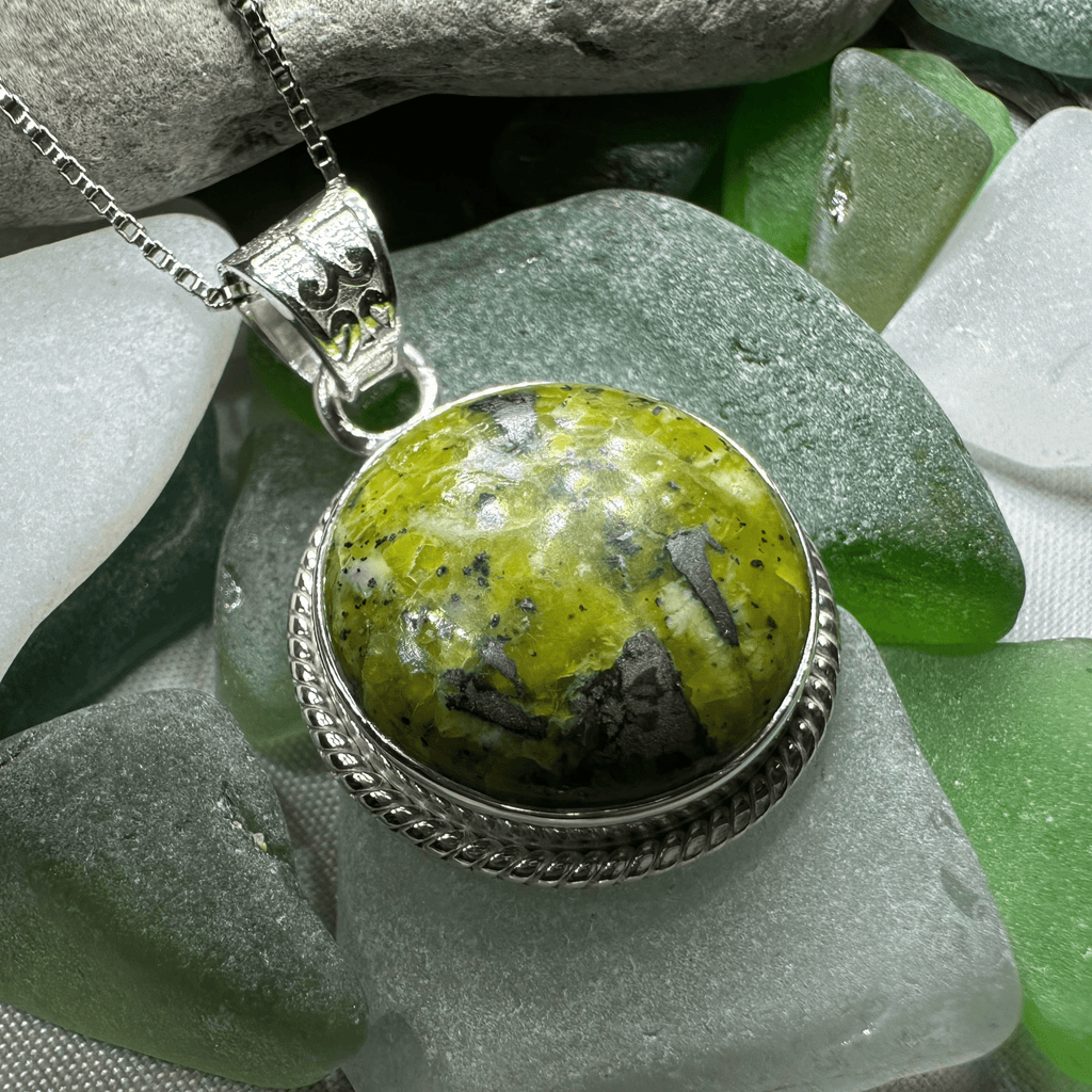 Connemara Marble Irish Round Necklace Pendant La Vie Bien Connemara Marble Irish Round Necklace