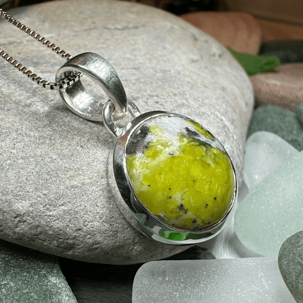 Connemara Marble Irish Simplicity Necklace Pendant La Vie Bien Connemara Marble Irish Simplicity Necklace