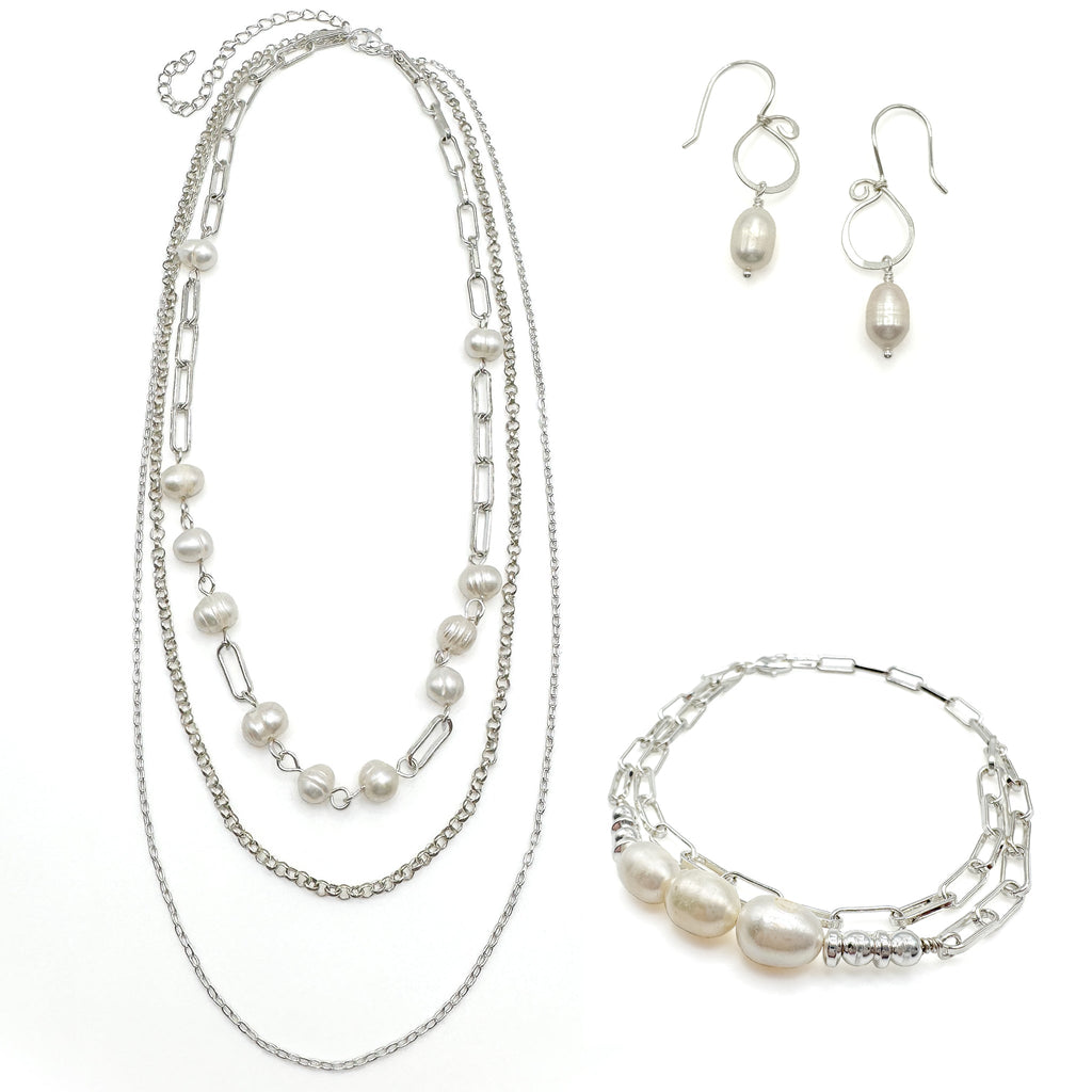 Coquette silver necklace Necklaces La Vie Bien Coquette silver necklace