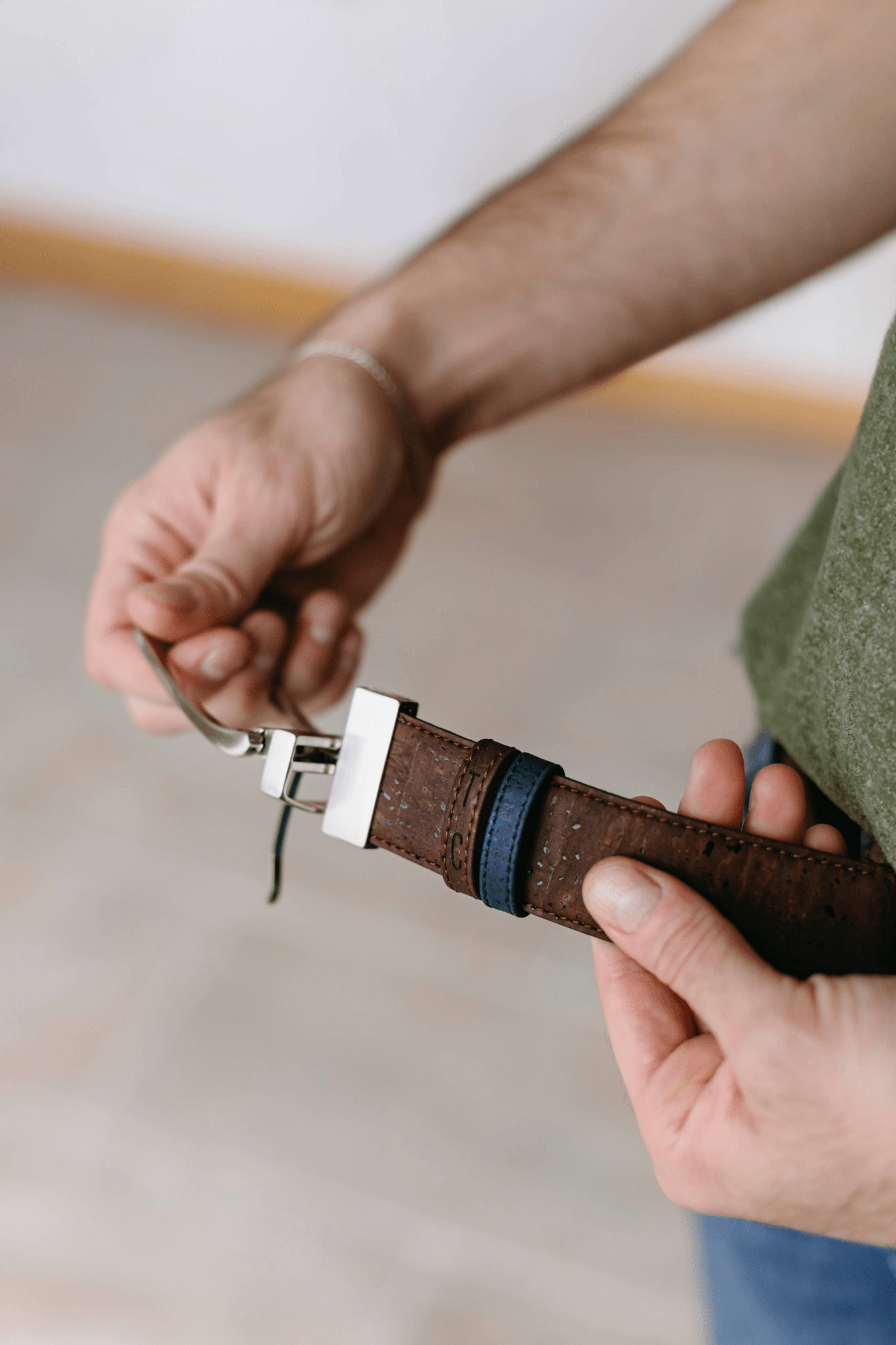 Cork Reversible Men's Belt (Brown/Navy) Belts La Vie Bien Cork Reversible Men's Belt (Brown/Navy)