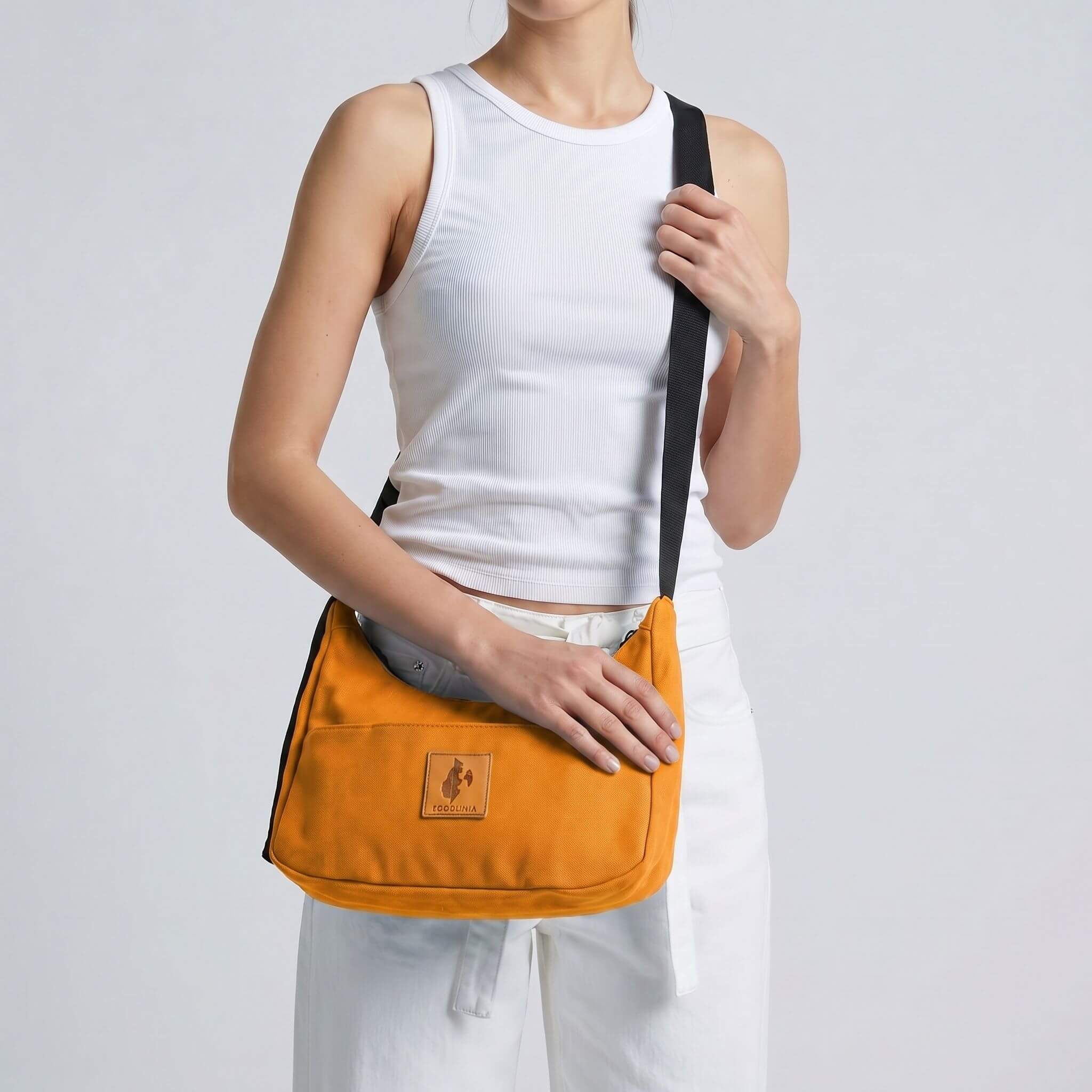 Crossbody Crescent Bag - Canvas Shoulder Bag for Women Crossbody Bags La Vie Bien Crossbody Crescent Bag - Canvas Shoulder Bag for Women