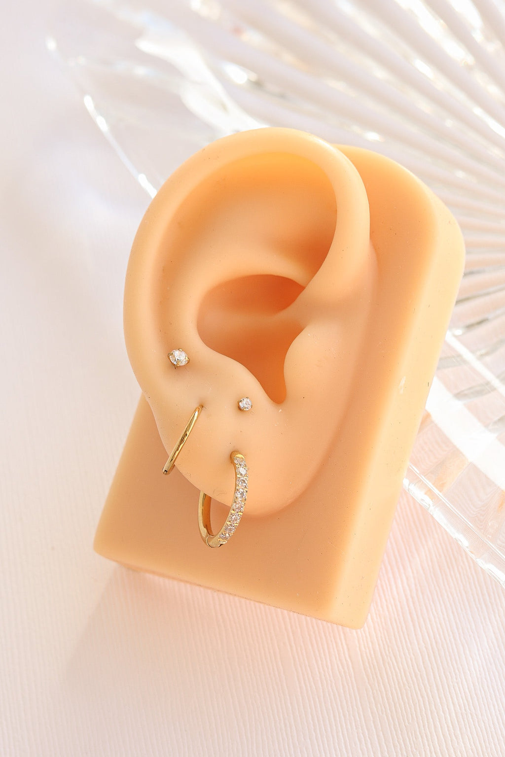 Crystal Flat Back Stud leave in La Vie Bien Crystal Flat Back Stud