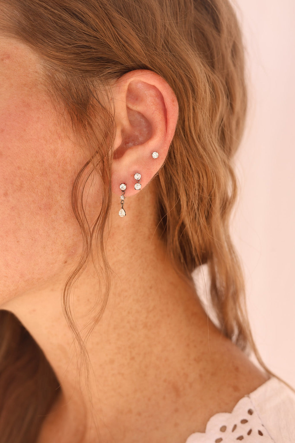 Crystal Flat Back Stud leave in La Vie Bien Crystal Flat Back Stud