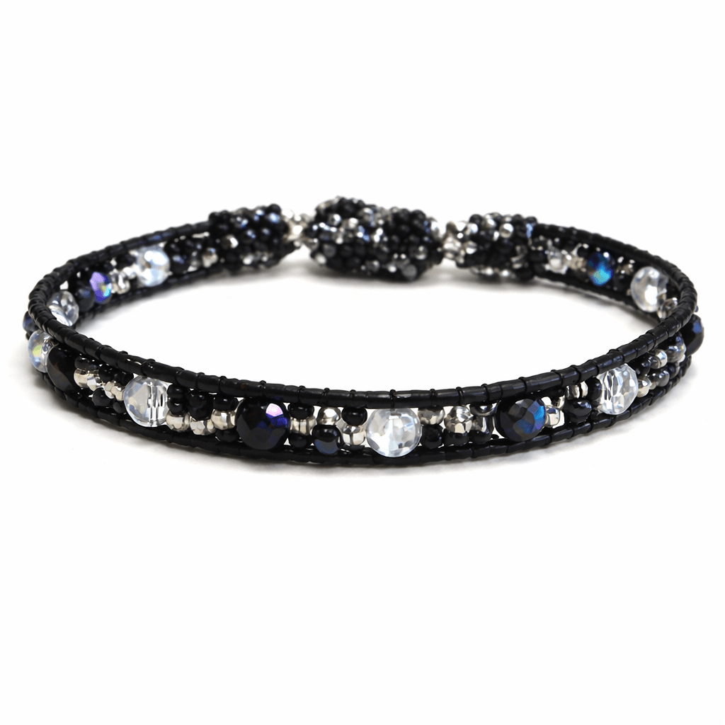 Cuero Bracelet with Magnetic Closure - Guatemala Bracelets La Vie Bien Cuero Bracelet with Magnetic Closure - Guatemala