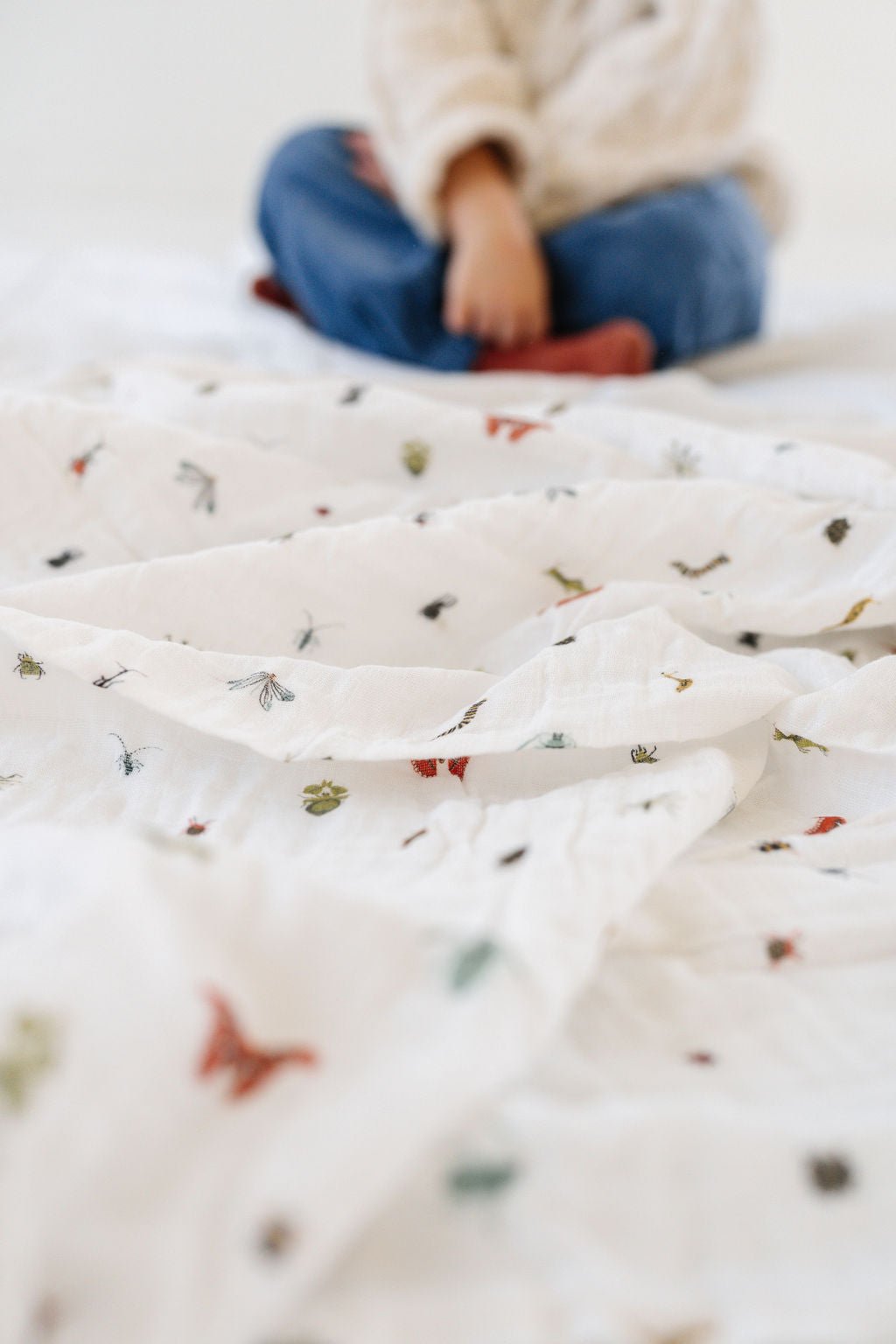 Cutie Crawlies Swaddle Swaddles La Vie Bien Cutie Crawlies Swaddle