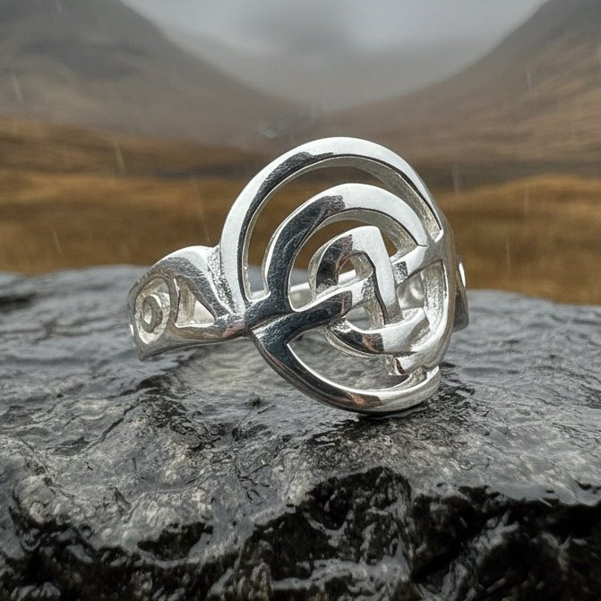 Cyrilla Celtic Knot Ring Ring La Vie Bien Cyrilla Celtic Knot Ring