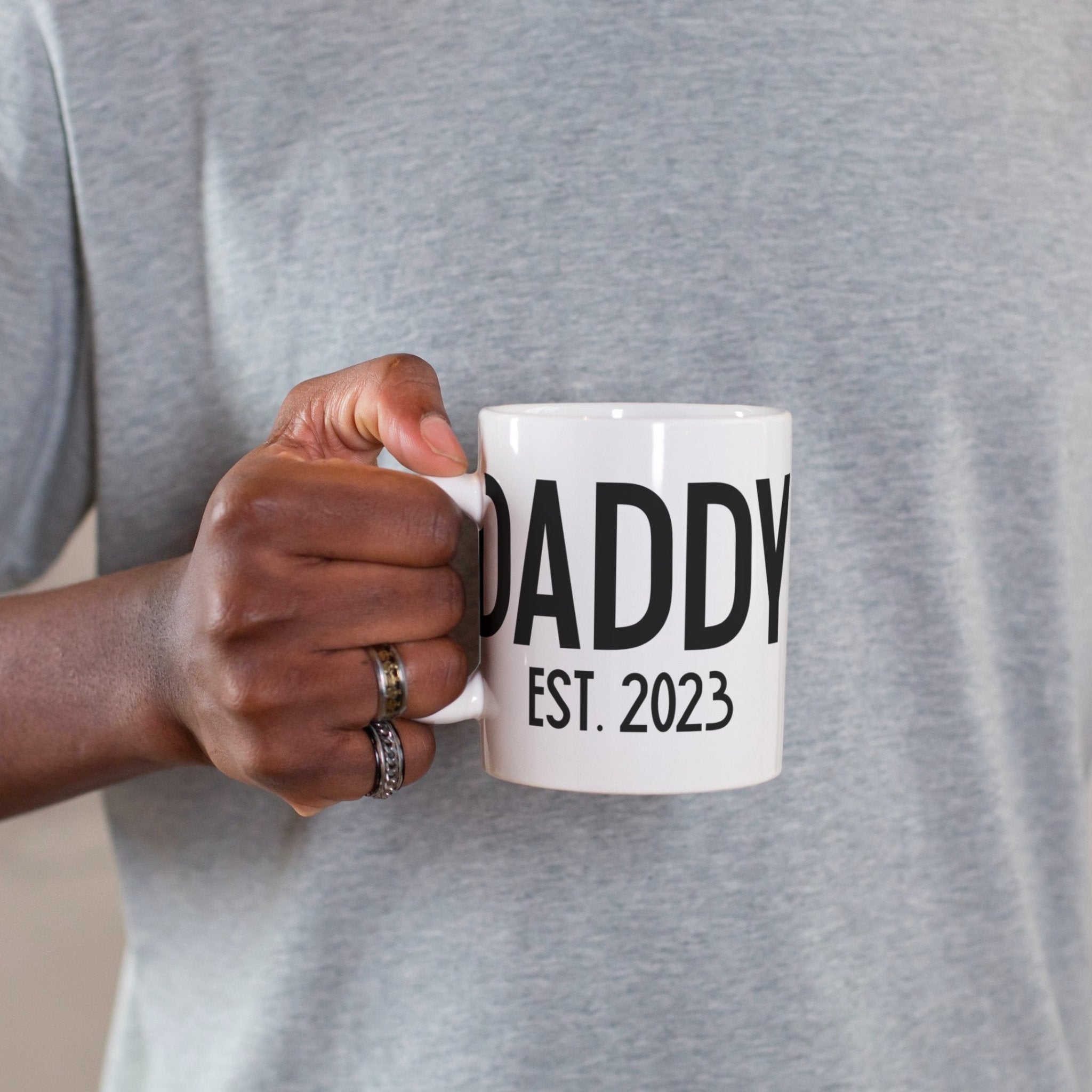 Daddy Est 2023 Mug Drinkware La Vie Bien Daddy Est 2023 Mug