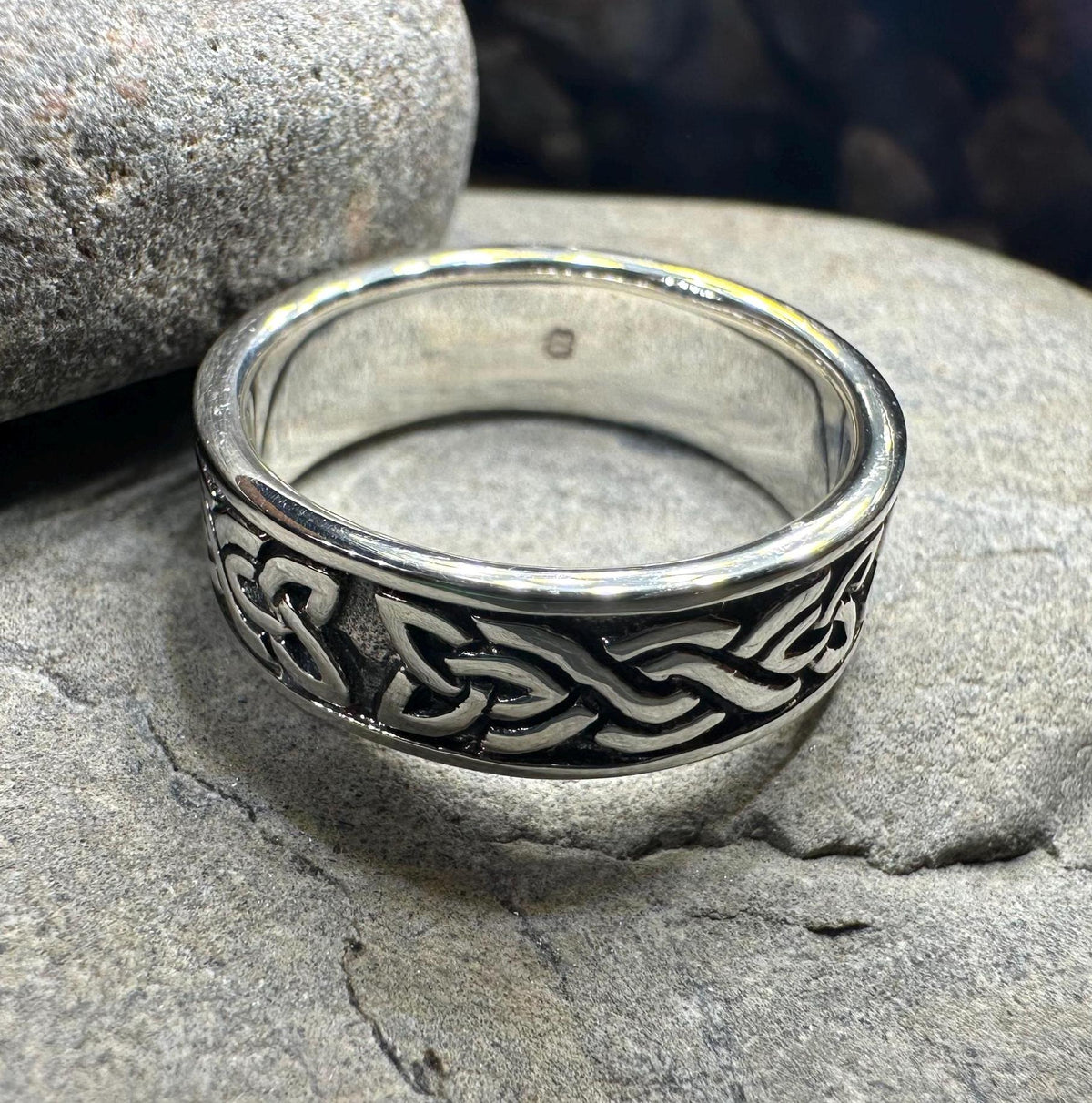 Dàil Celtic Ring in Sterling Silver Ring La Vie Bien Dàil Celtic Ring in Sterling Silver