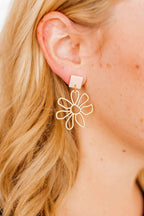 Daisy Statement Earrings - Cream