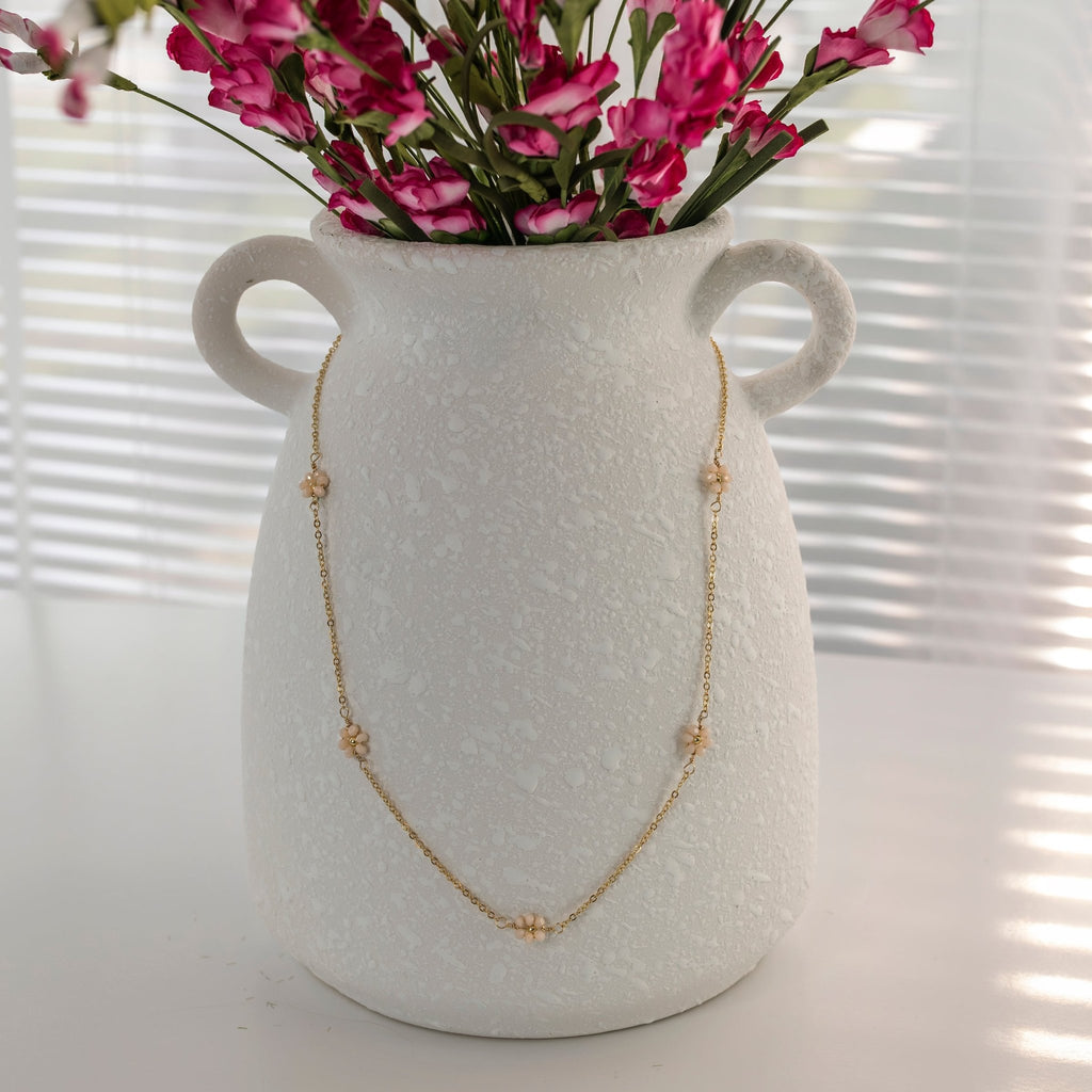 Daisy gold necklace Necklaces La Vie Bien Daisy gold necklace