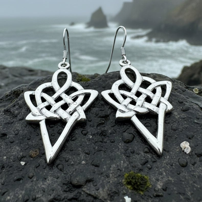 Daryne Celtic Earrings Dangle Earrings La Vie Bien Daryne Celtic Earrings