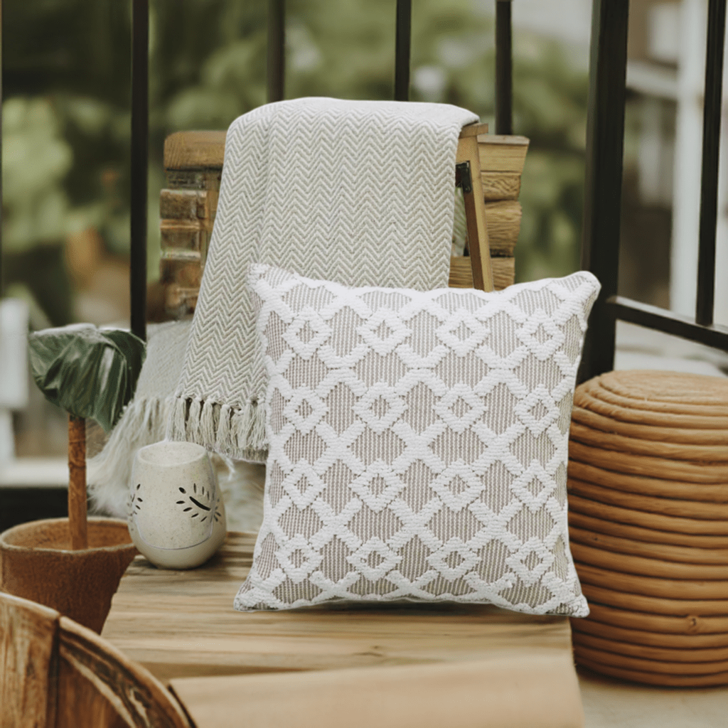 Decorative Beige Accent Throw Pillow 20"x20" Home Furnishings La Vie Bien Decorative Beige Accent Throw Pillow 20"x20"