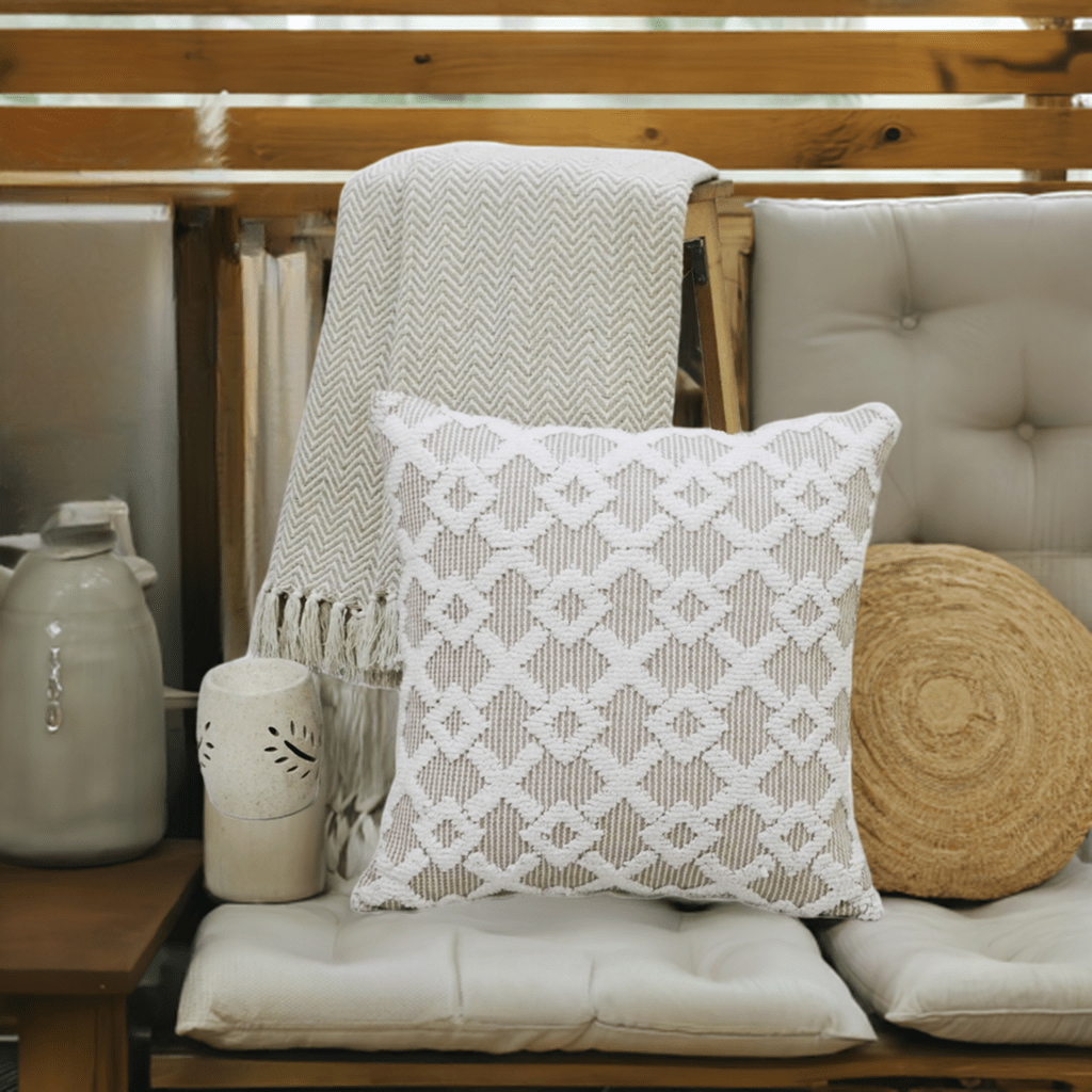 Decorative Beige Accent Throw Pillow 20"x20" Home Furnishings La Vie Bien Decorative Beige Accent Throw Pillow 20"x20"