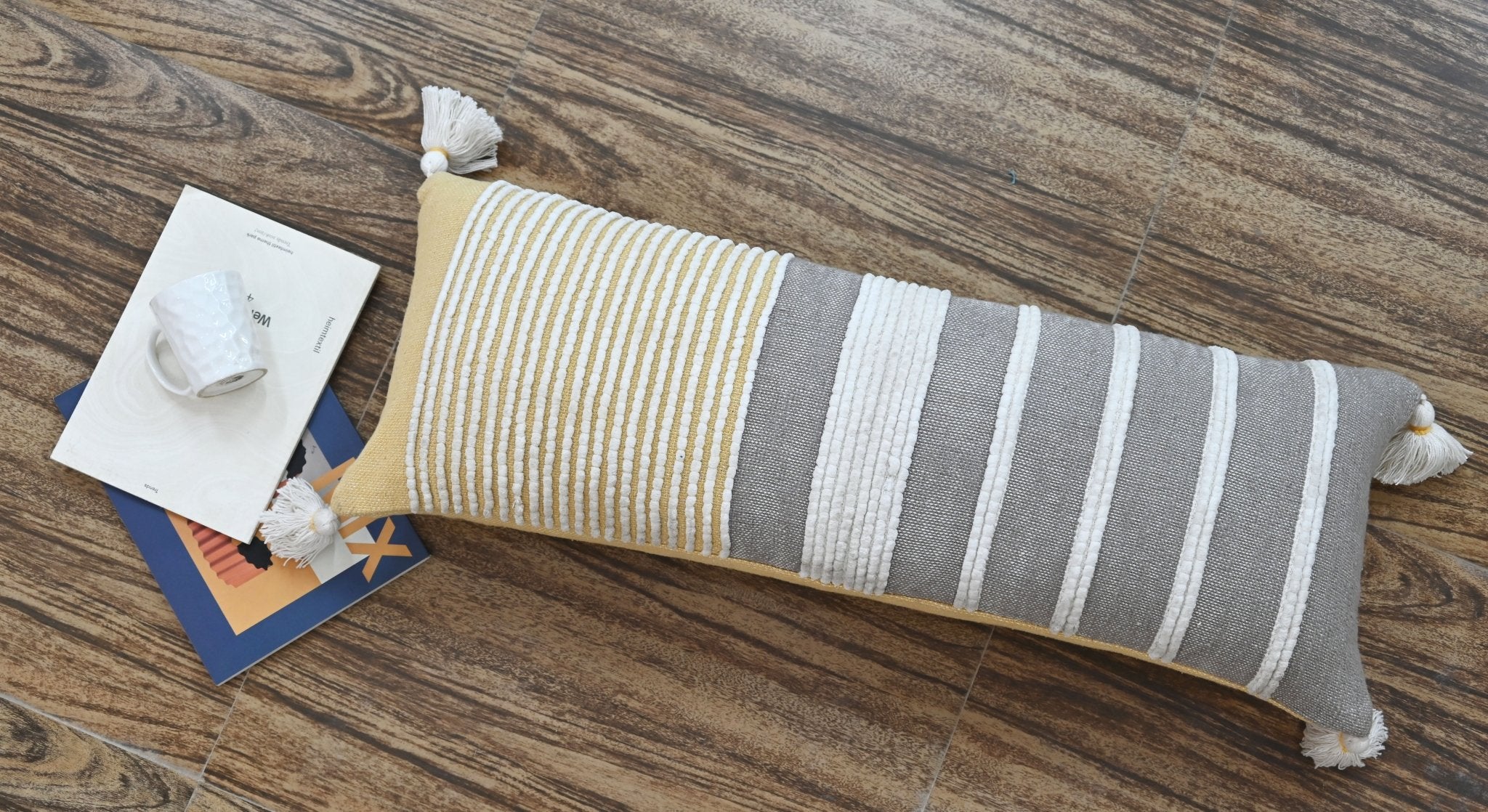 Decorative Long Grey Stripes Throw Pillow (14X36 Inches) Throw Pillow La Vie Bien Decorative Long Grey Stripes Throw Pillow (14X36 Inches)