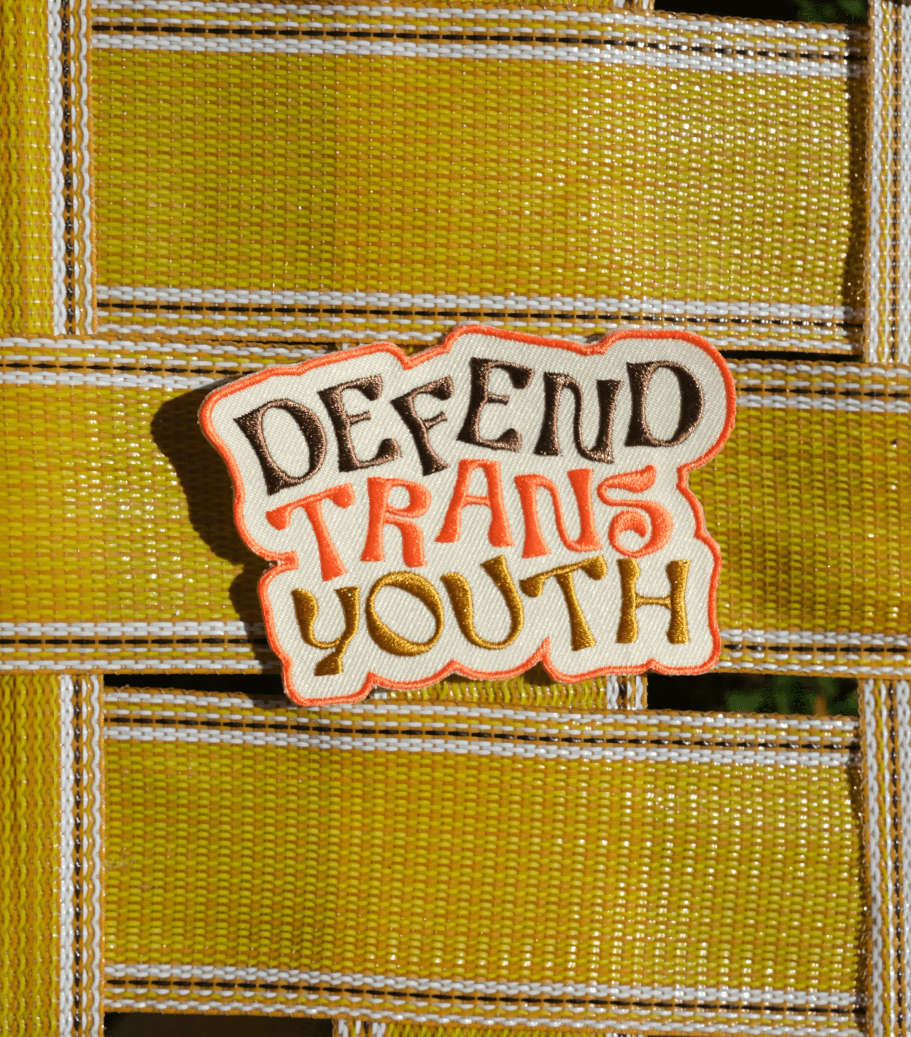 Defend Trans Youth Patch La Vie Bien Defend Trans Youth Patch