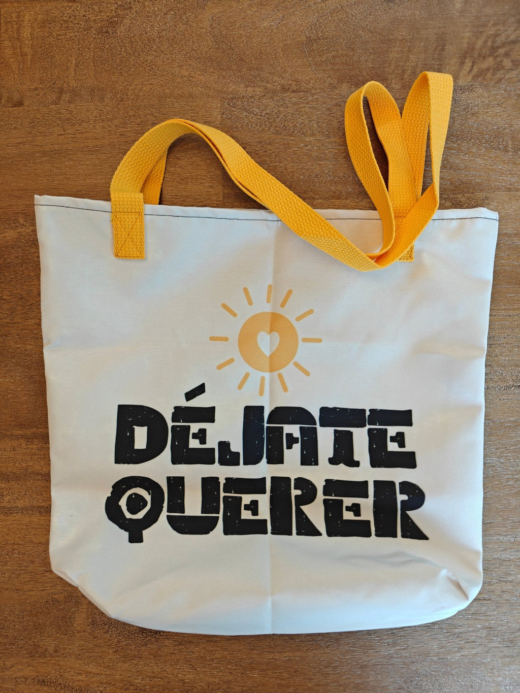 Déjate querer (let yourself be loved) Tote bag for Spanish speakers, mental health reminder gifts Bags La Vie Bien Déjate querer (let yourself be loved) Tote bag for Spanish speakers, mental health reminder gifts