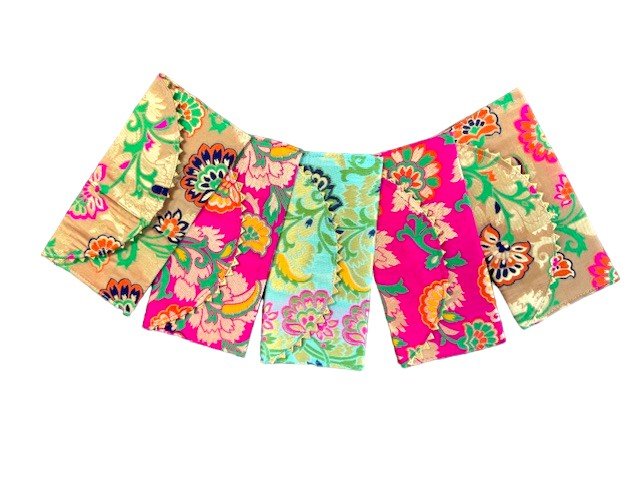Designer Shagan Lifafa, Set of 5 Traditional Gifts La Vie Bien Designer Shagan Lifafa, Set of 5