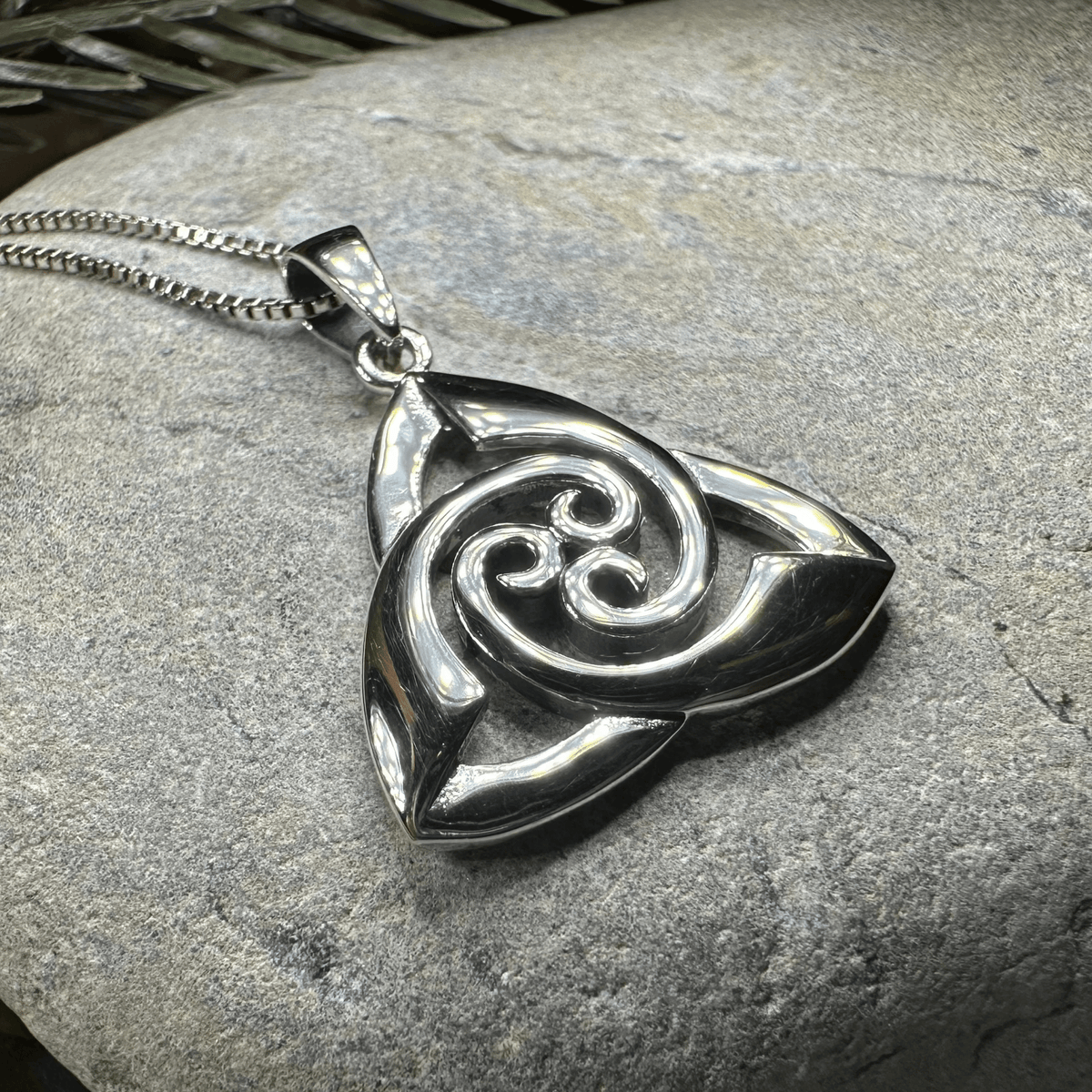 Devonna Trinity Knot Necklace Pendant La Vie Bien Devonna Trinity Knot Necklace