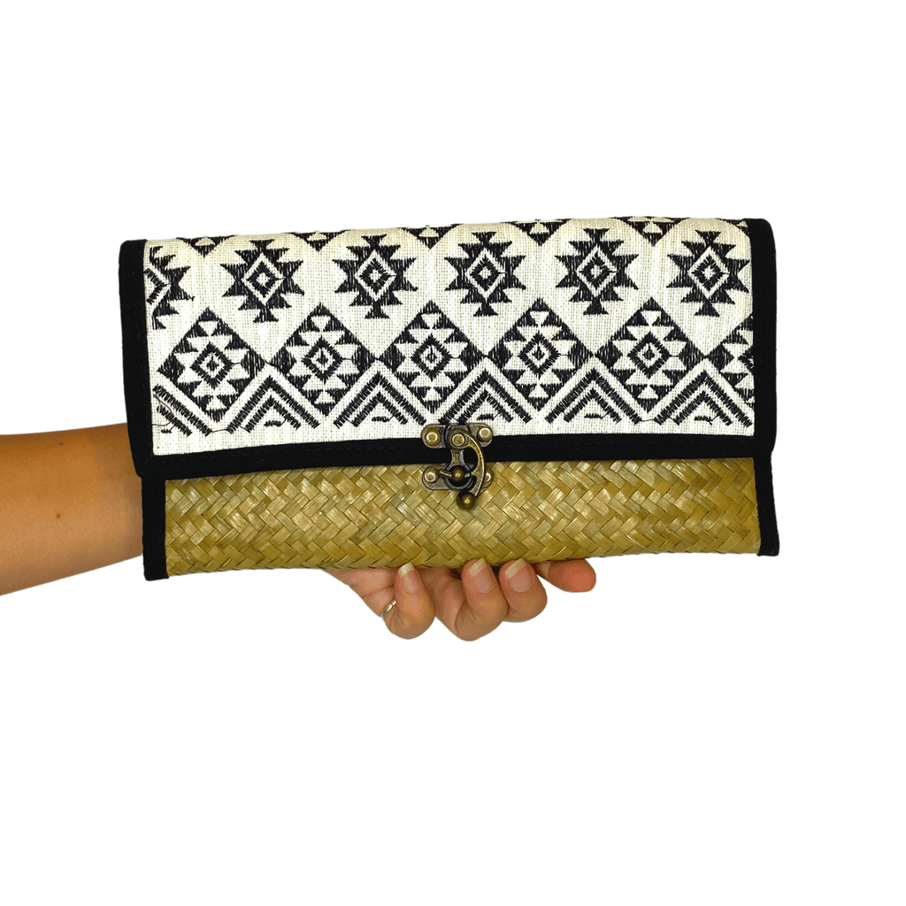 Diamond Rattan Embroidered Clutch - Thailand Bags La Vie Bien Diamond Rattan Embroidered Clutch - Thailand