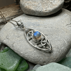 Dolce Trinity Knot Necklace Pendant La Vie Bien Dolce Trinity Knot Necklace