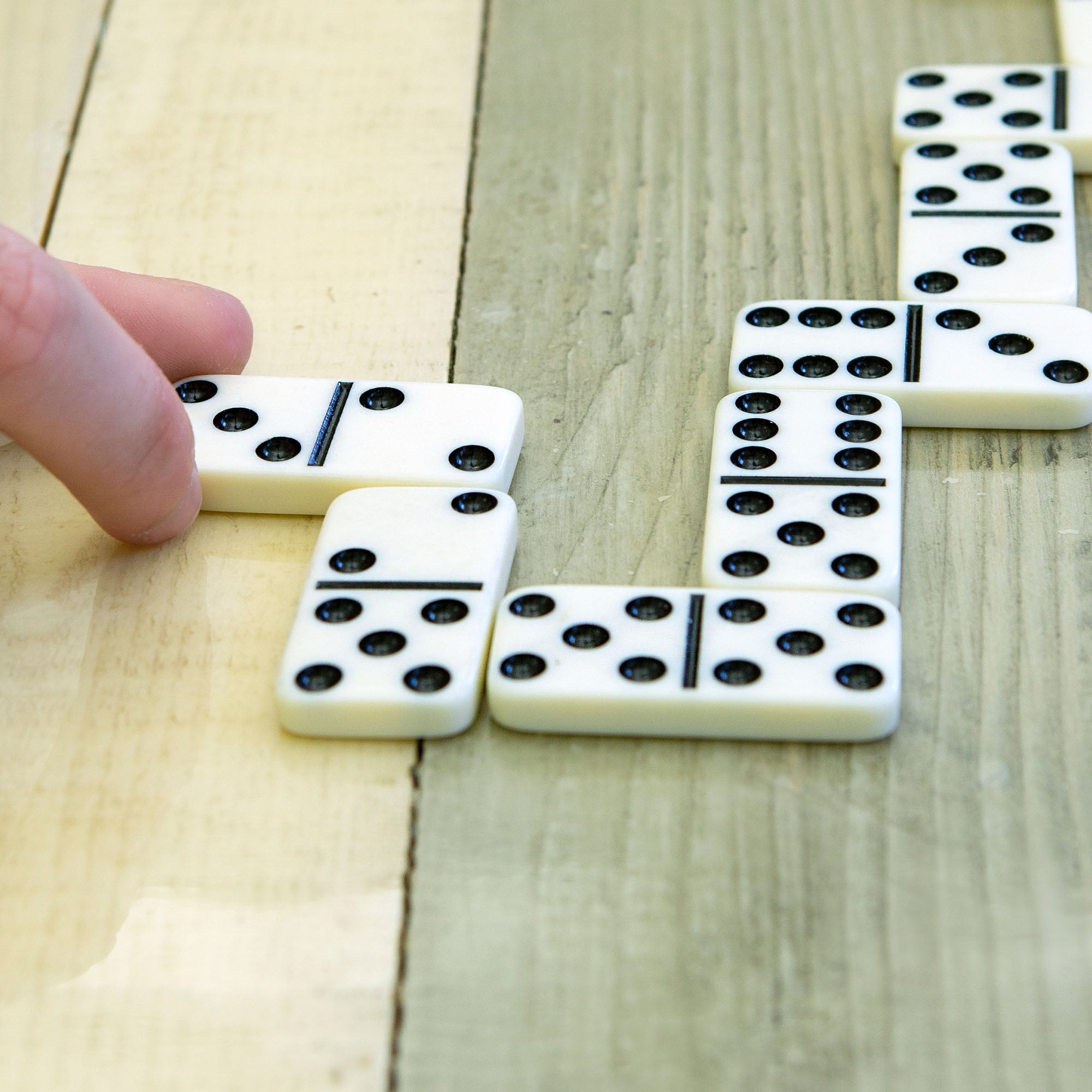 Dominoes on the Go Desktop & Office La Vie Bien Dominoes on the Go