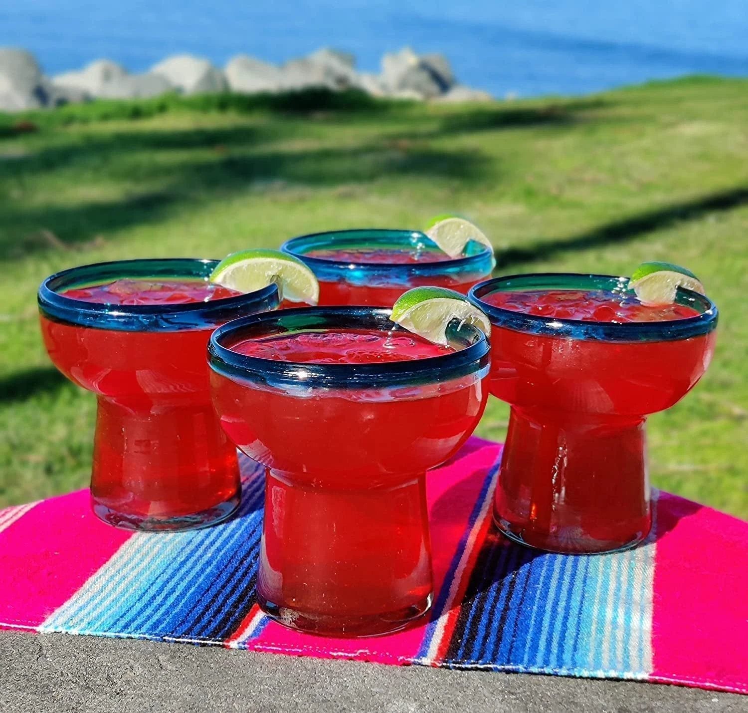 Dos Sueños Mexican Hand Blown Glass – Set of 4 Hand Blown Stemless Aqua Rim Margarita Glasses (14oz) by Dos Sueños