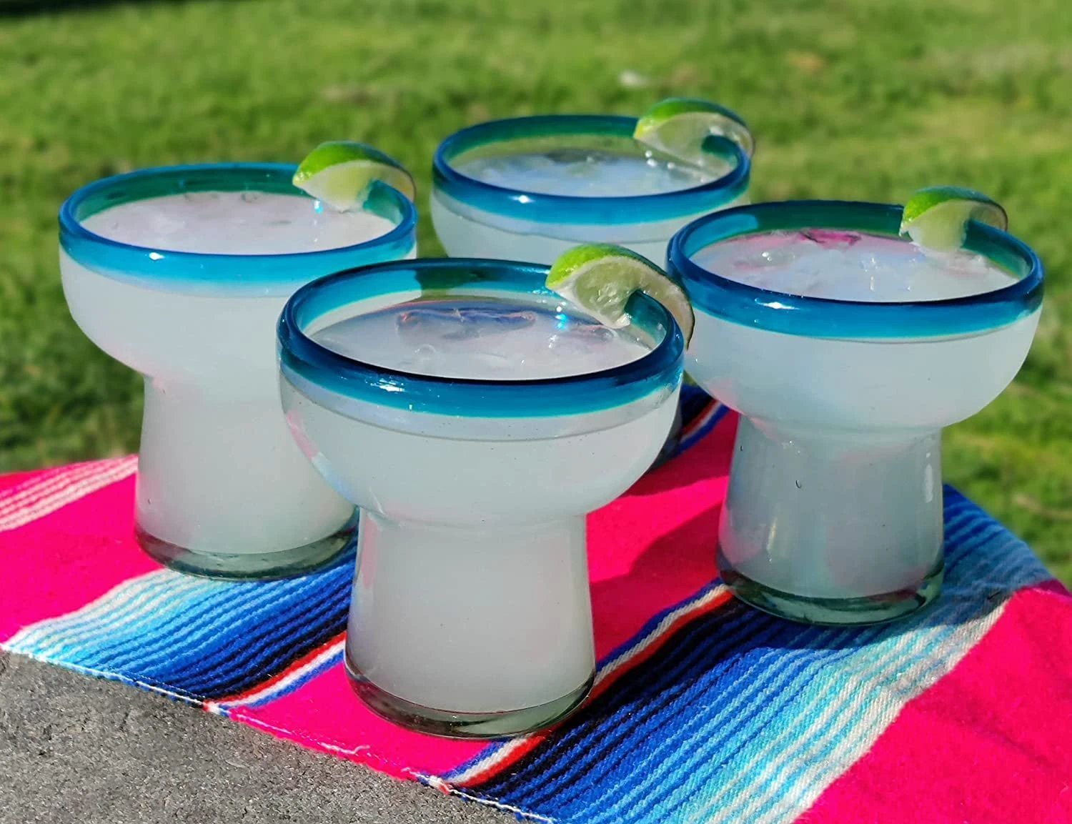 Dos Sueños Mexican Hand Blown Glass – Set of 4 Hand Blown Stemless Aqua Rim Margarita Glasses (14oz) by Dos Sueños