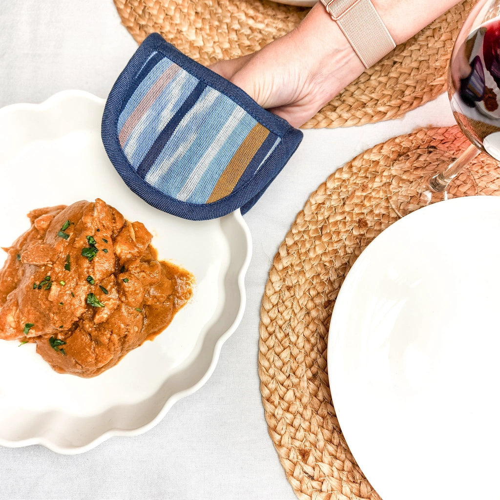 Double Ended Oval Pot Holder by Upavim Crafts
