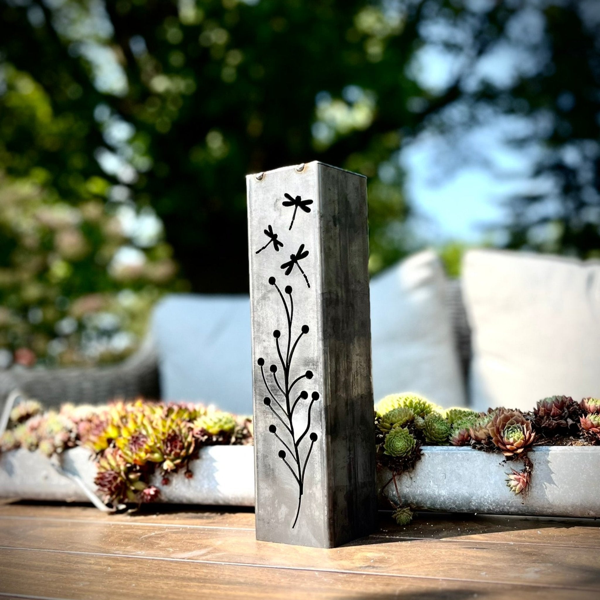 Dragonfly Branch Solar Luminary Pillar - Steel