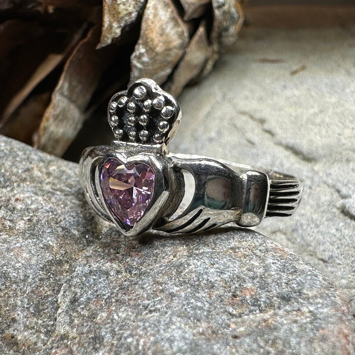 Dunluce Claddagh Ring Ring La Vie Bien Dunluce Claddagh Ring