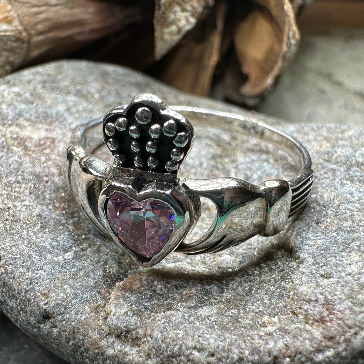 Dunluce Claddagh Ring Ring La Vie Bien Dunluce Claddagh Ring