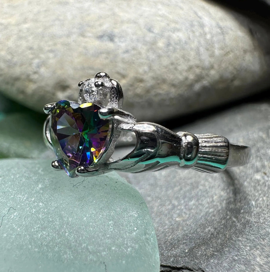 Dunmore Claddagh Ring Ring La Vie Bien Dunmore Claddagh Ring