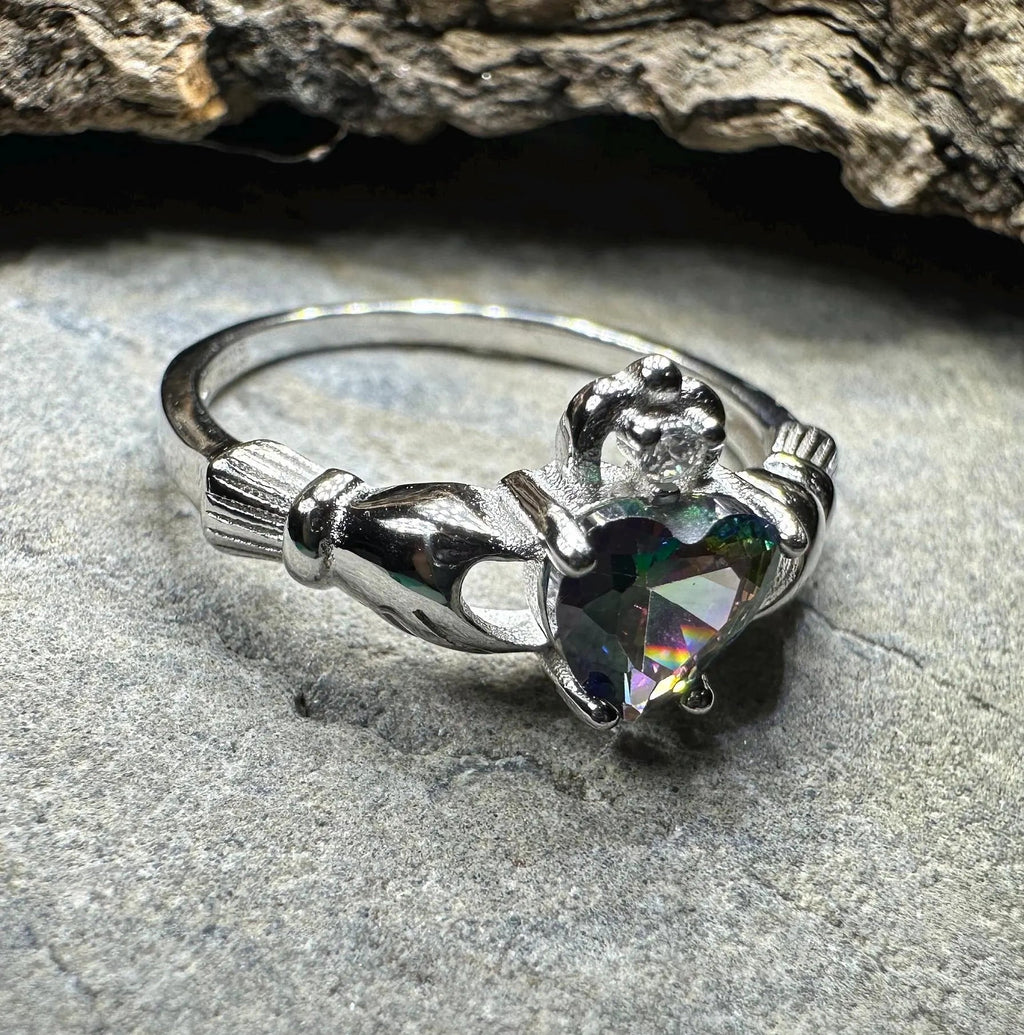 Dunmore Claddagh Ring Ring La Vie Bien Dunmore Claddagh Ring