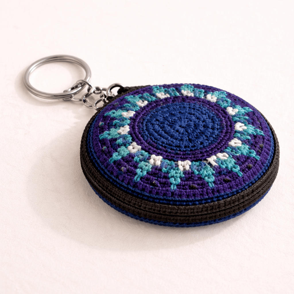 Earbud | Airpod Case Round Crochet Coin Purse | Keychain - Guatemala Keychains La Vie Bien Earbud | Airpod Case Round Crochet Coin Purse | Keychain - Guatemala