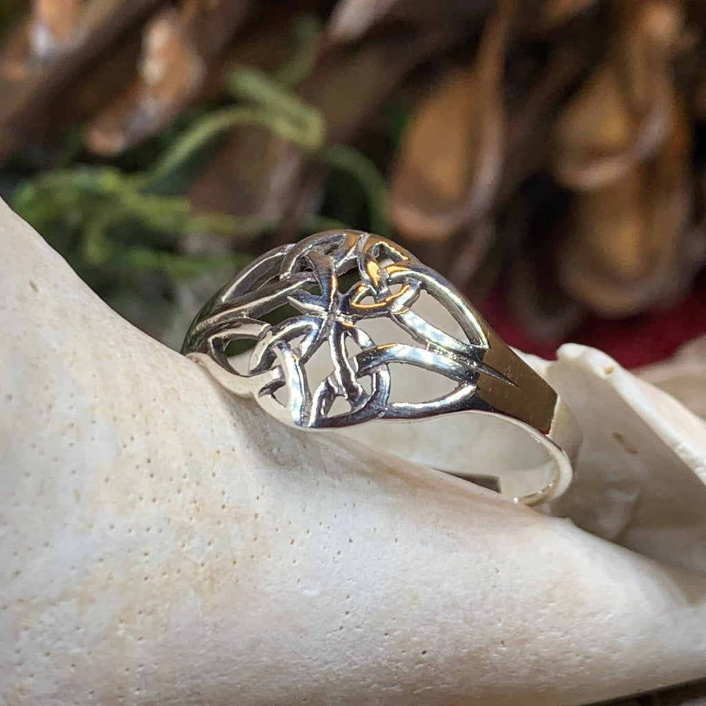Eiyen Celtic Knot Ring in Sterling Silver Ring La Vie Bien Eiyen Celtic Knot Ring in Sterling Silver