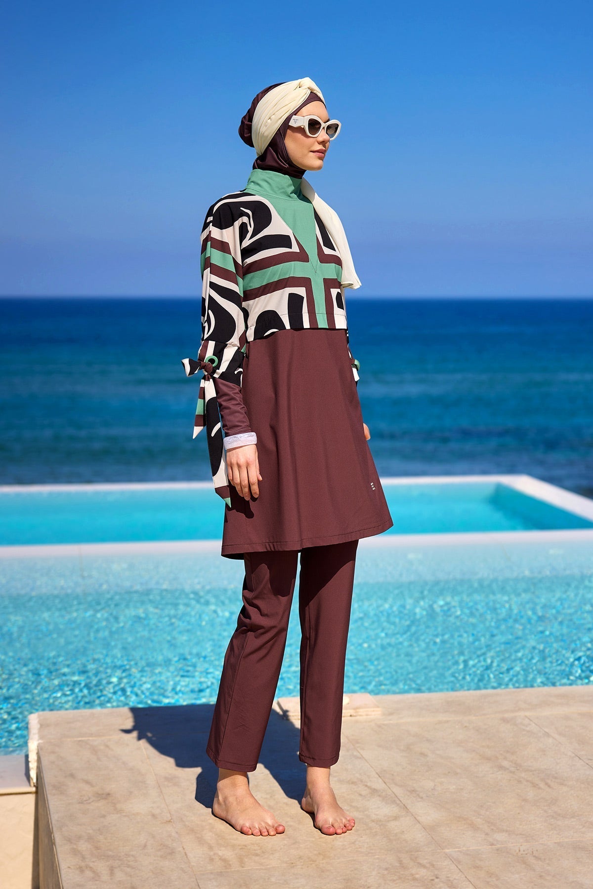 Elegant Black Burkini – Full Coverage Islamic Swimwear Set M2519 Covered Burkini Swimwear La Vie Bien Elegant Black Burkini – Full Coverage Islamic Swimwear Set M2519