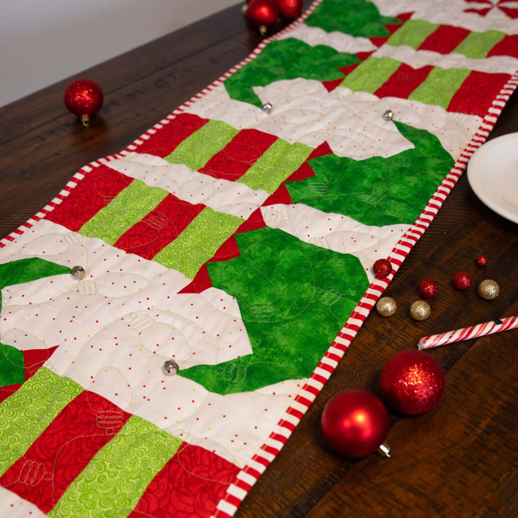 Elf Feet Christmas Table Runner Precut Quilt Kit Quilt Kit La Vie Bien Elf Feet Christmas Table Runner Precut Quilt Kit