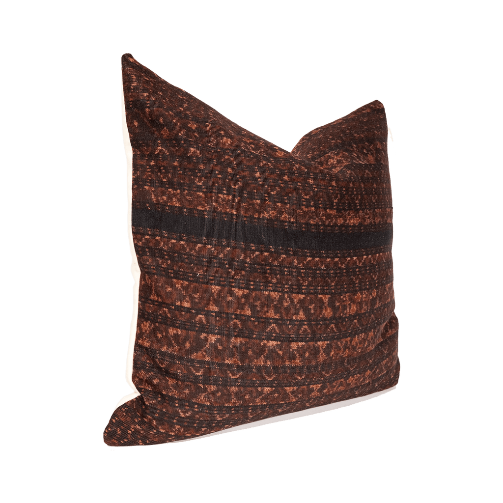Elok Pillow